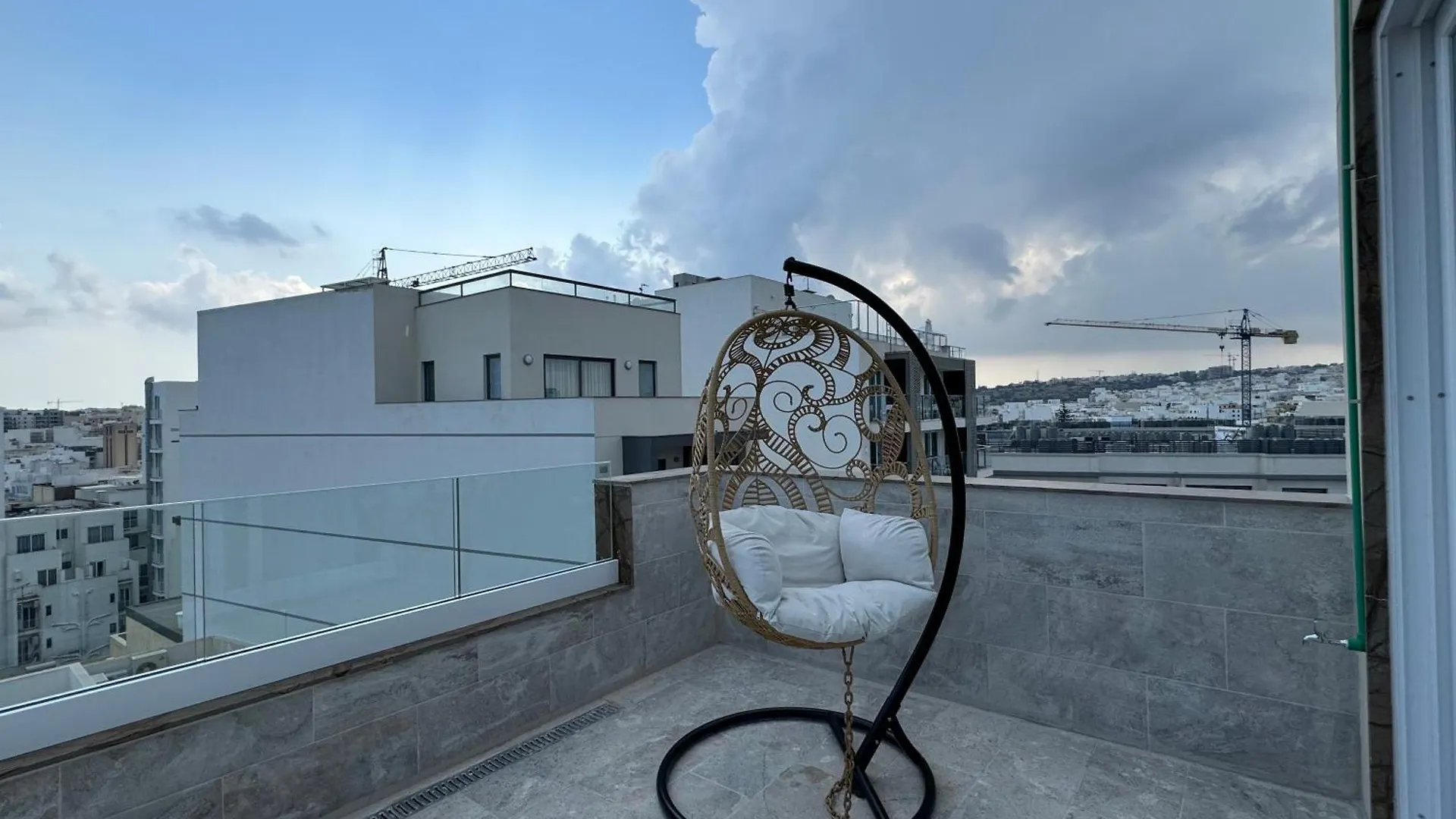 Balcony Hotel Saint Julian's