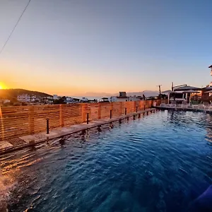 Hotel The View Ksamil