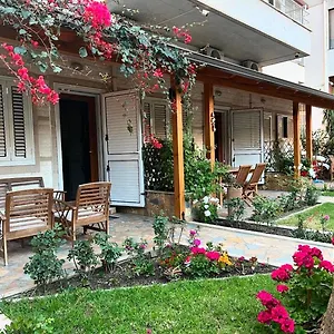Guest Angolo Toscano , Vlorë Albanien