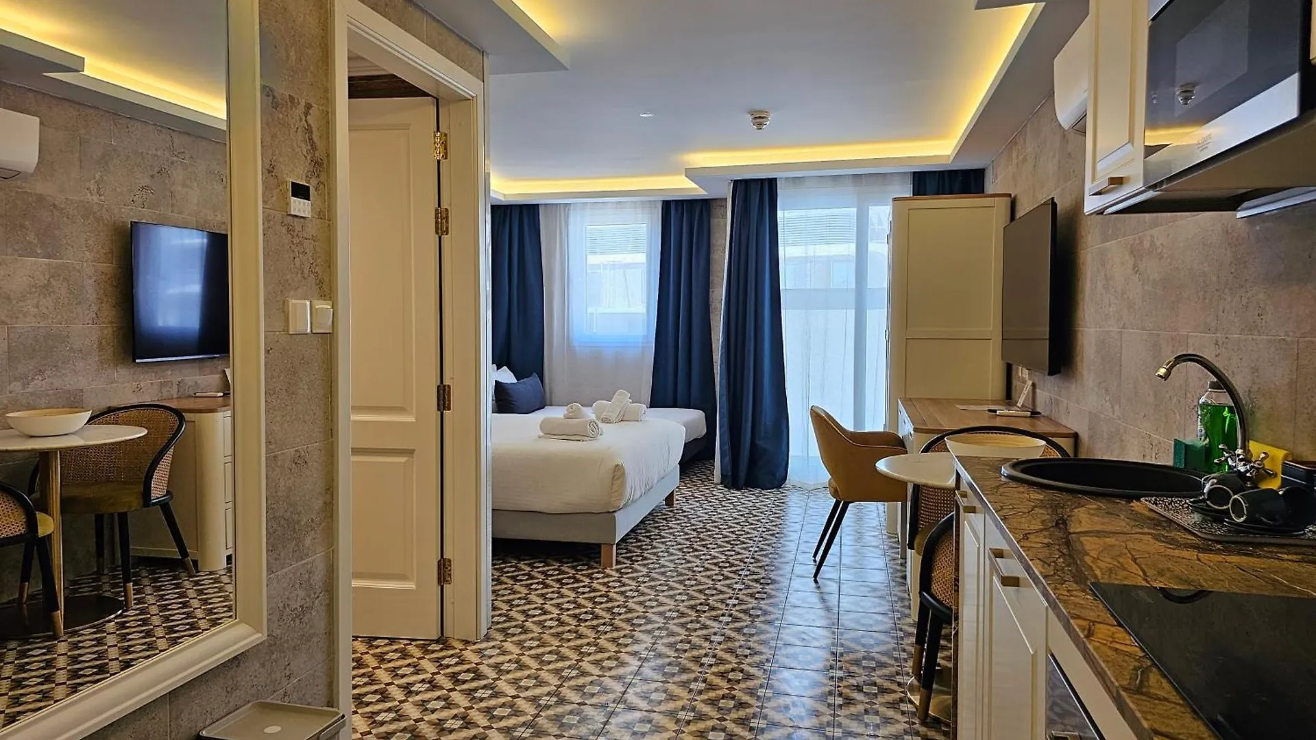 Balcony Hotel San Ġiljan Málta