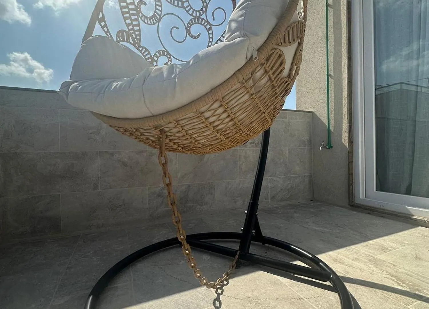 Balcony Hotel San Ġiljan